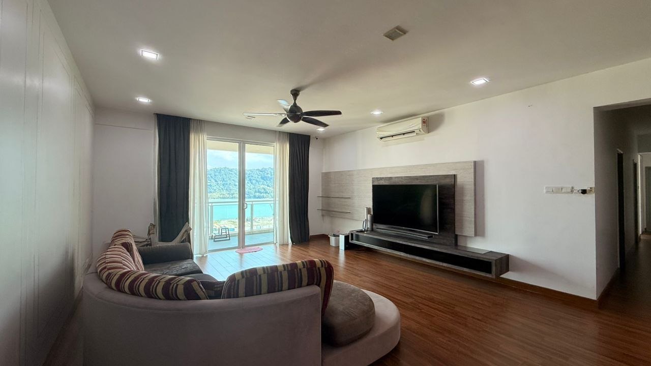 5-bedroom condo in Bayan Lepas, Penang for rent —  Summerton, Bayan Lepas | Fully Furnished