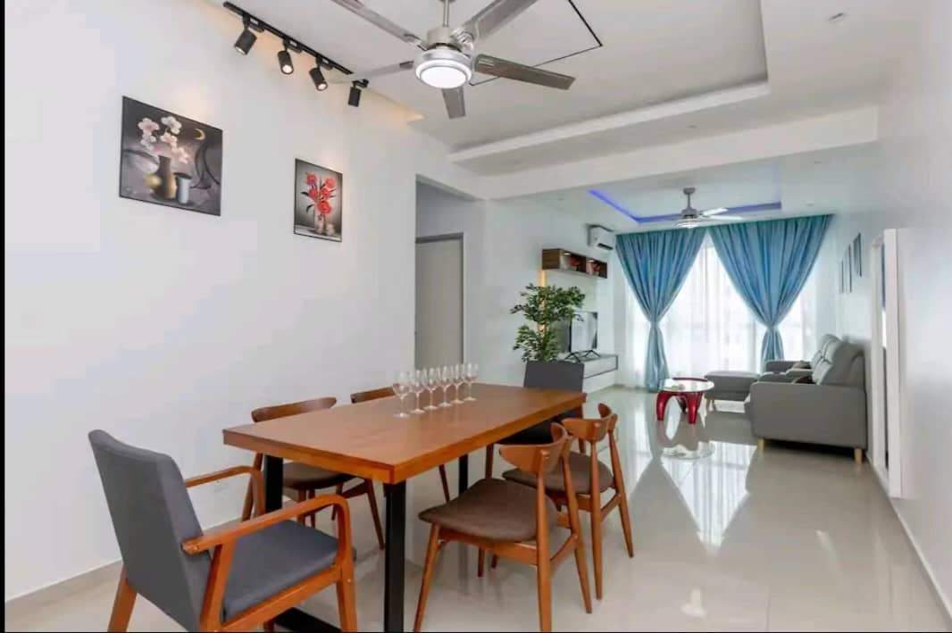 condo in Tanjung Tokong, Penang — photo 2