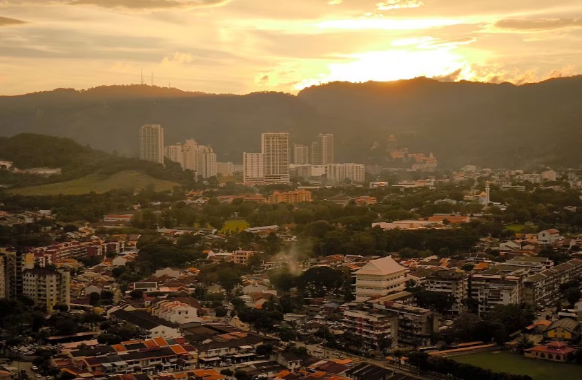 condo in Jelutong, Penang — photo 6