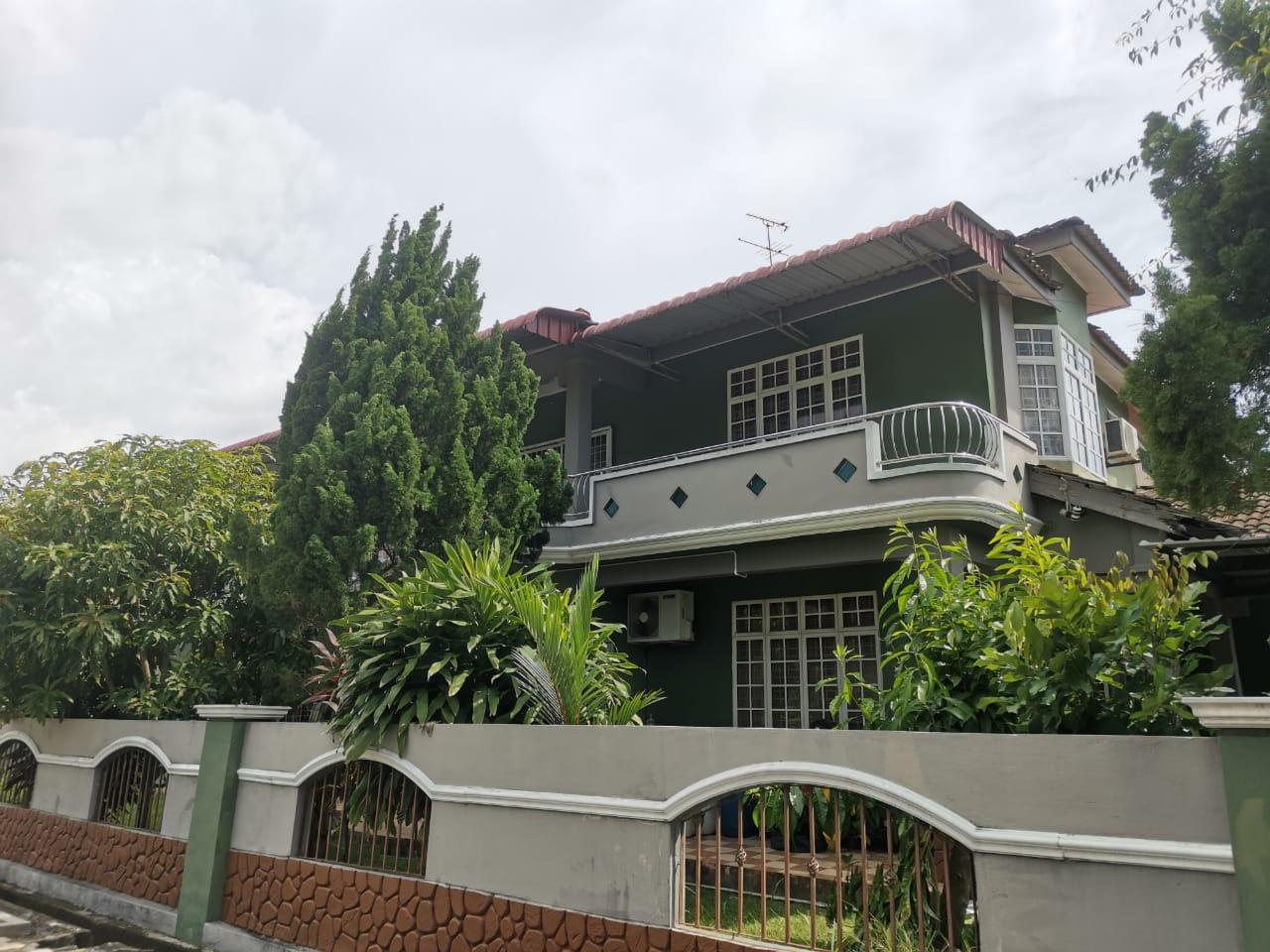 Semi-D Double Storey House For Sale at Bandar Tasek Mutiara