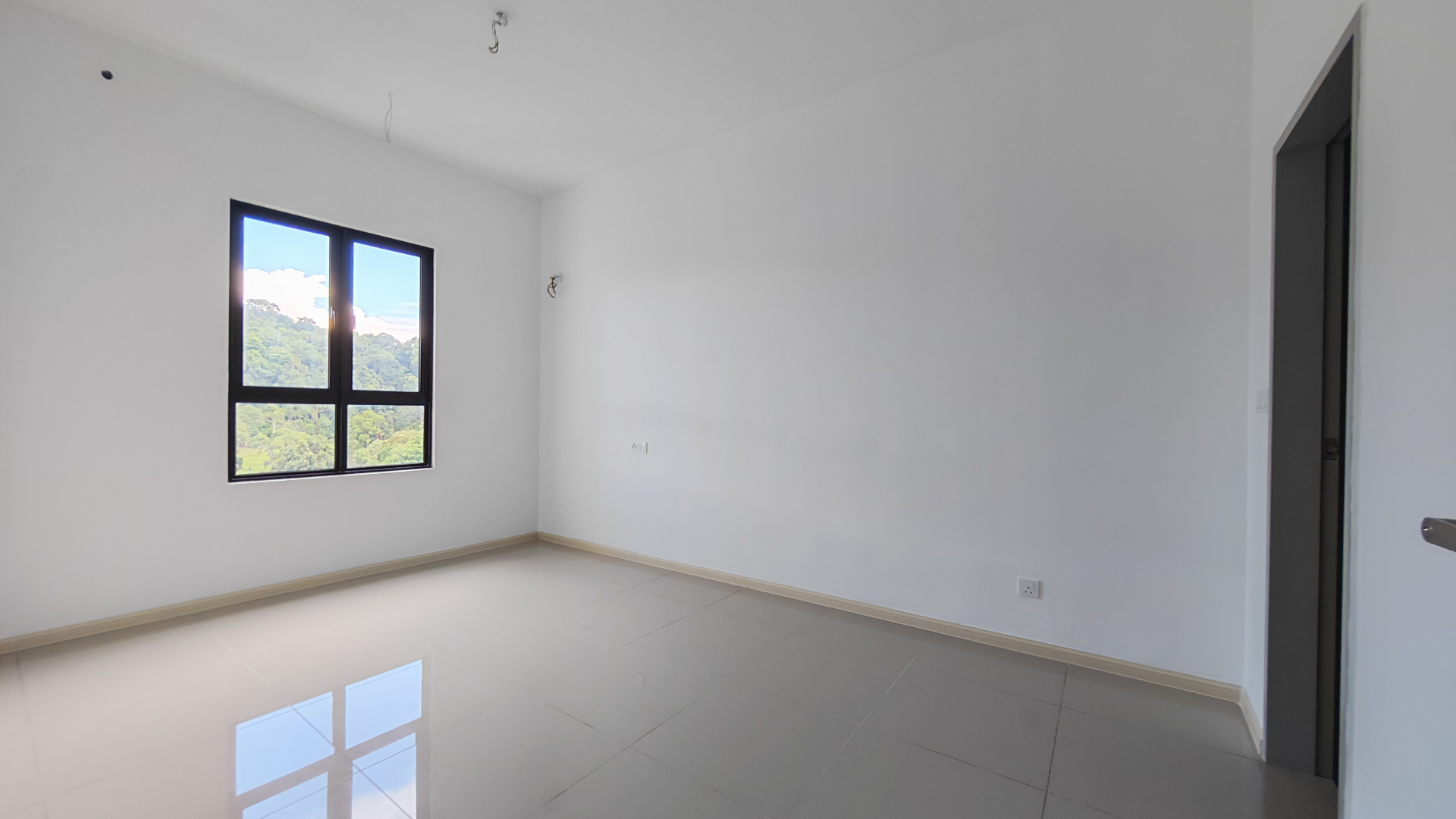 condo in Teluk Kumbar, Penang — photo 7