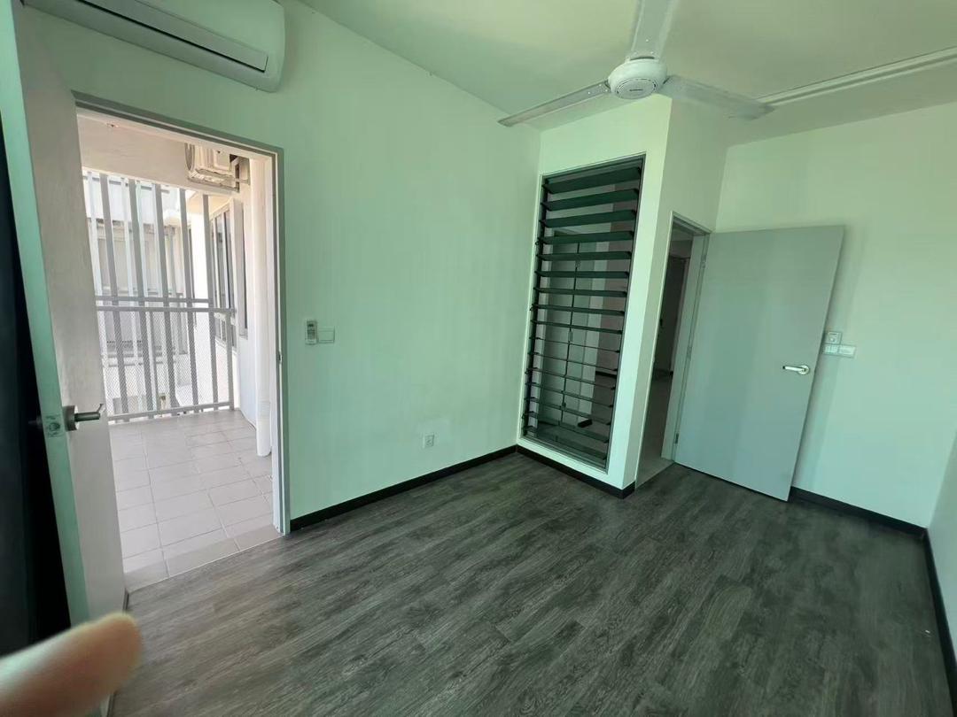 condo in Batu Kawan, Penang — photo 5