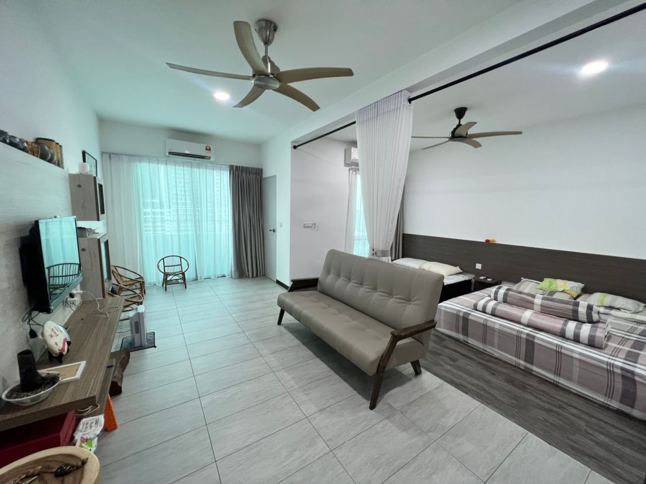 [House/1B1B2CP] Sensasi @ Utropolis