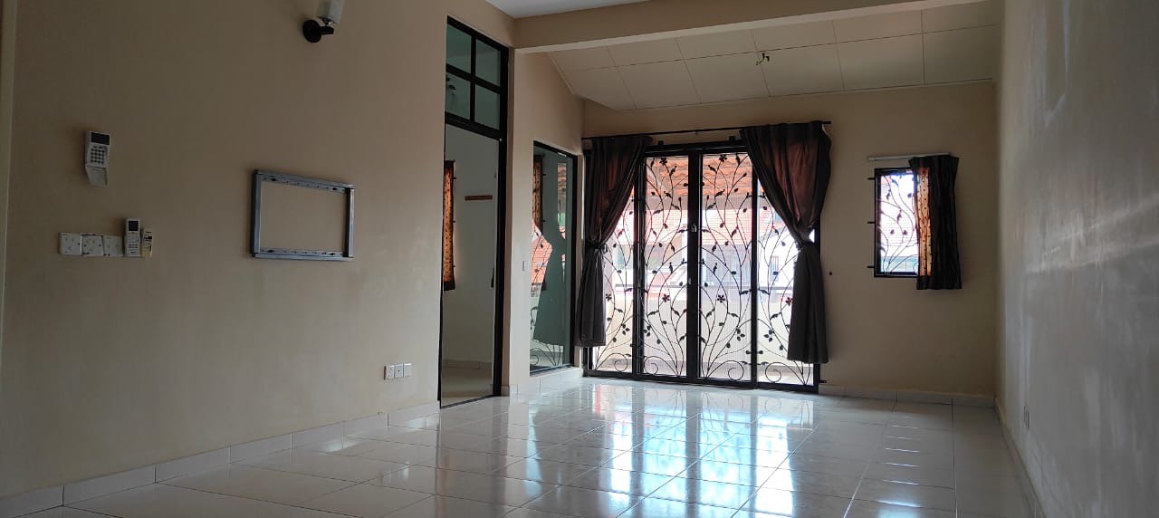 house in Sungai Ara, Penang — photo 2