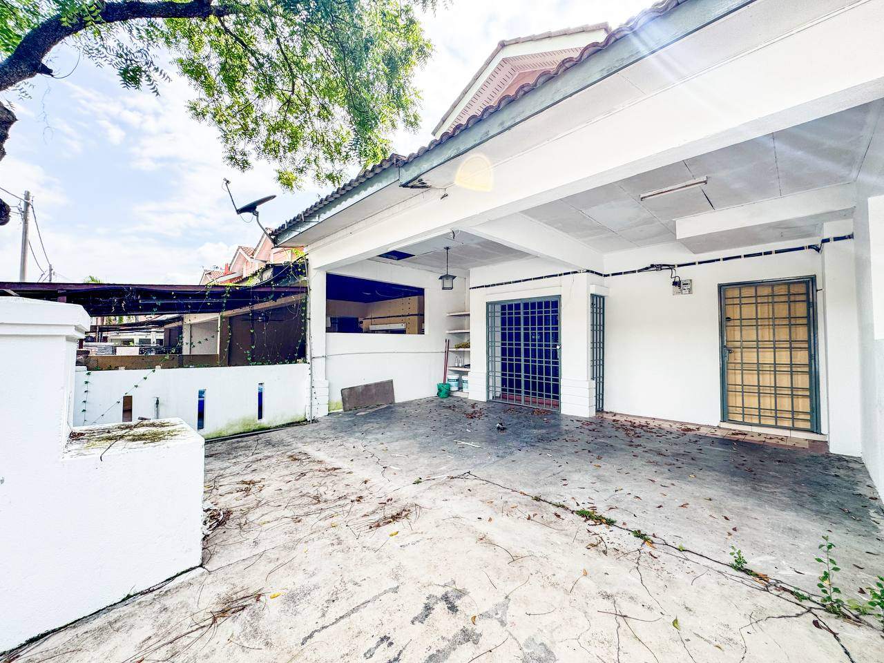 house in Sungai buloh, Selangor — photo 2