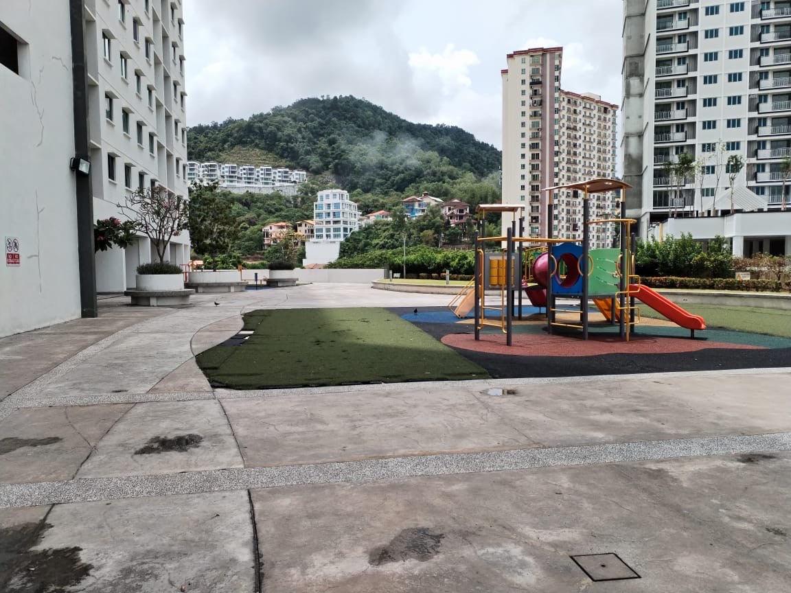 condo in Gelugor, Penang — photo 6