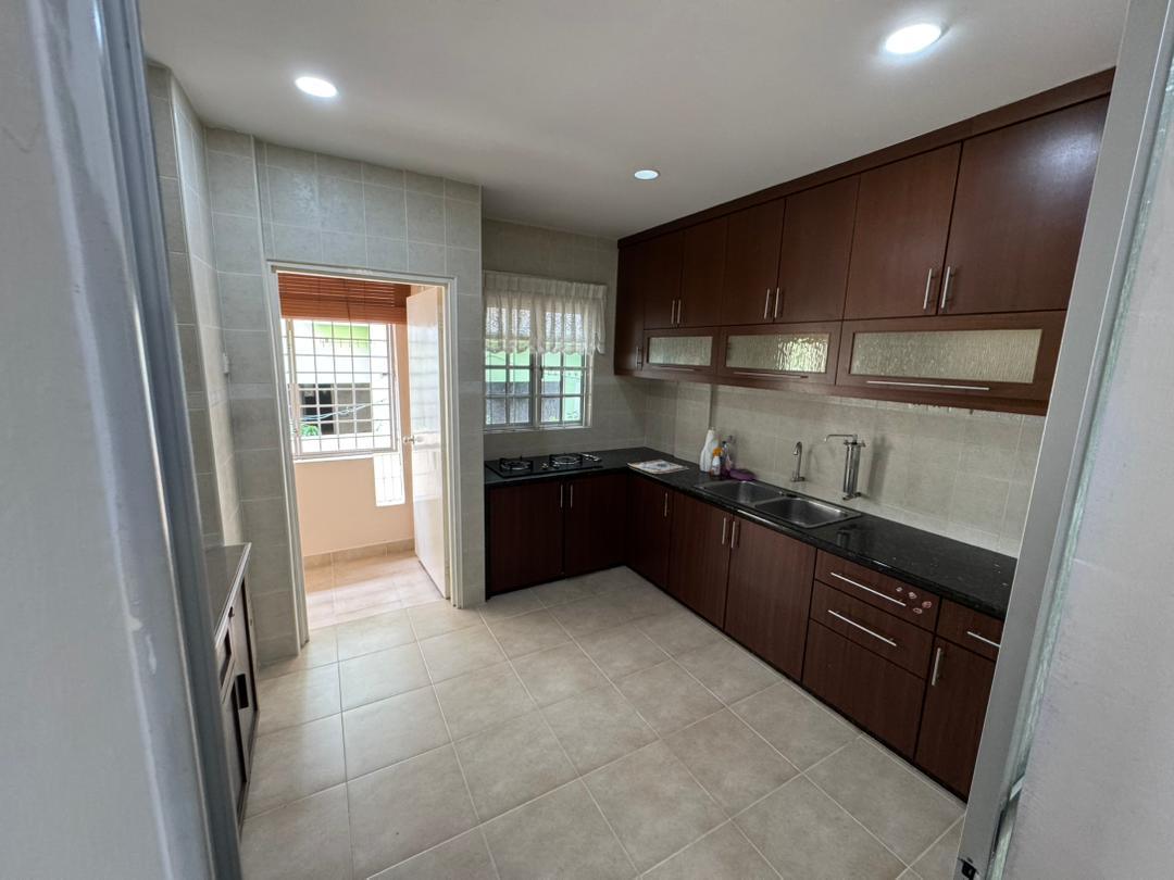 condo in Pulau Tikus, Penang — photo 3