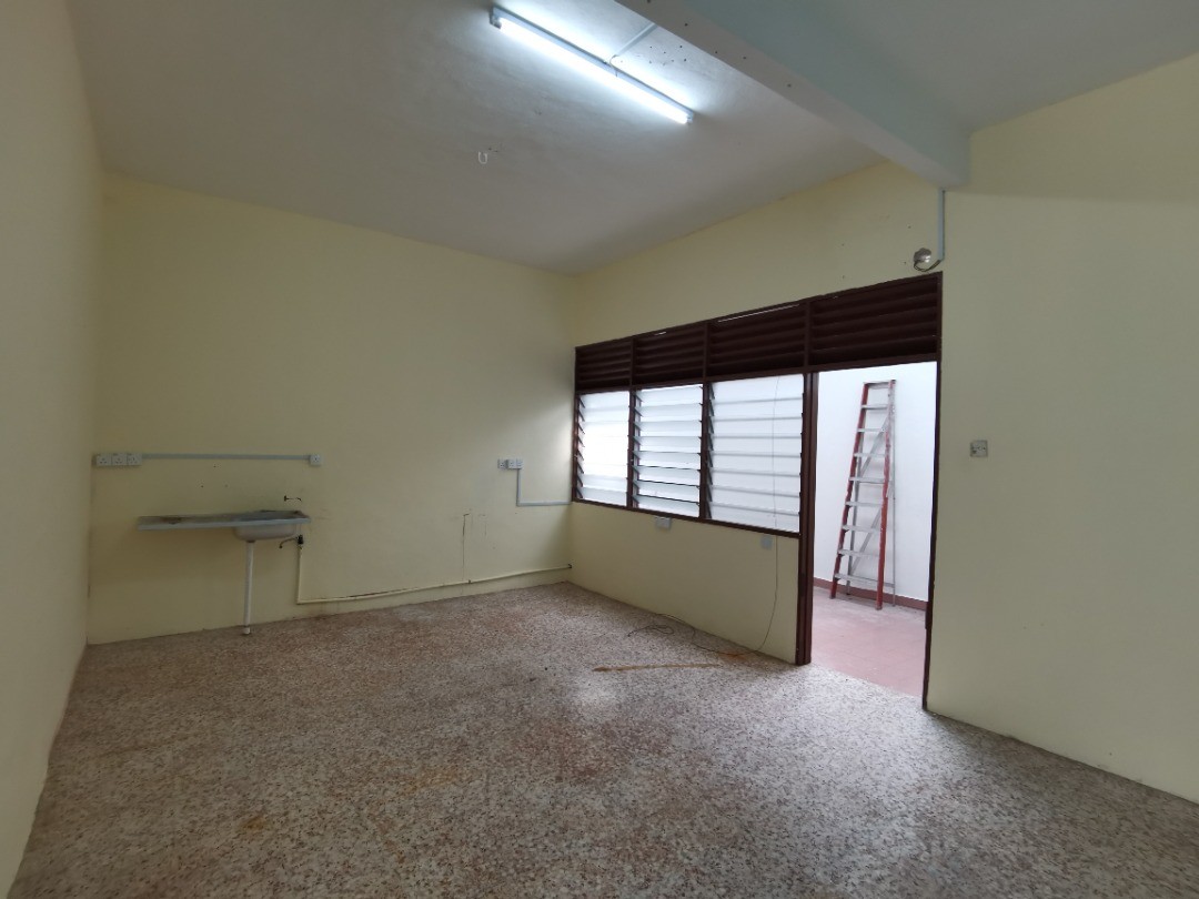 house in Sungai Dua Island, Penang — photo 6