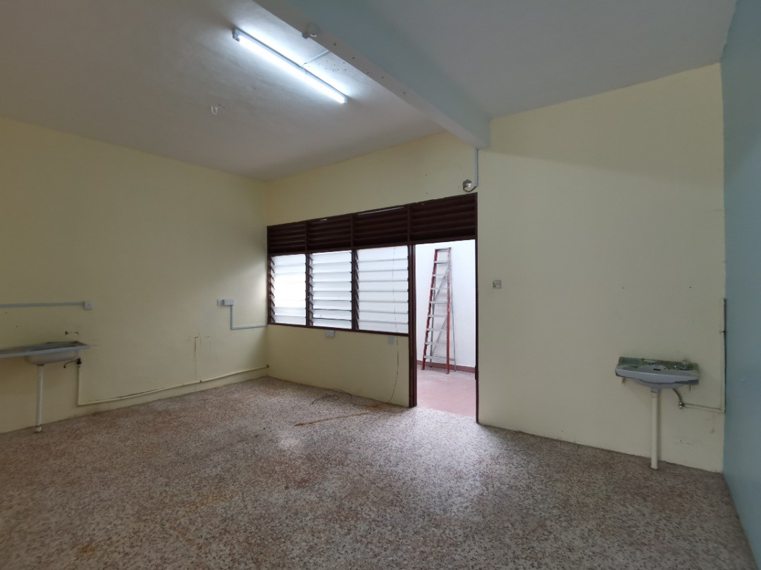 house in Sungai Dua Island, Penang — photo 7