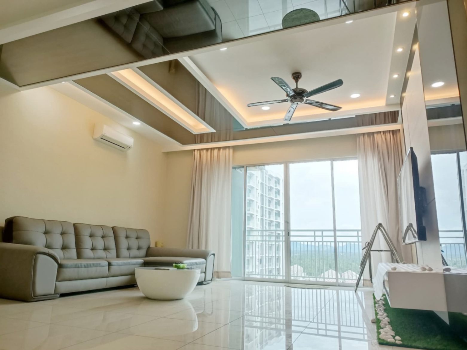 Family Holiday/Weekend Condo for Sale
