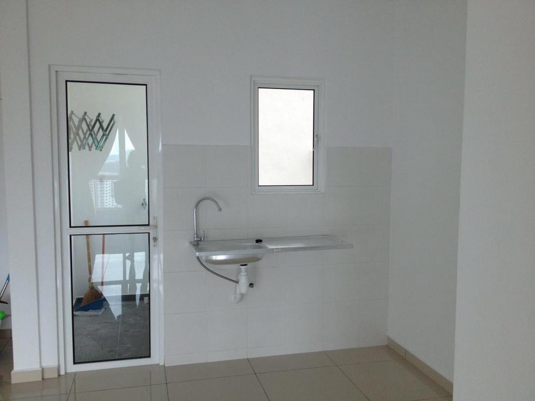 condo in Sungai Ara, Penang — photo 4