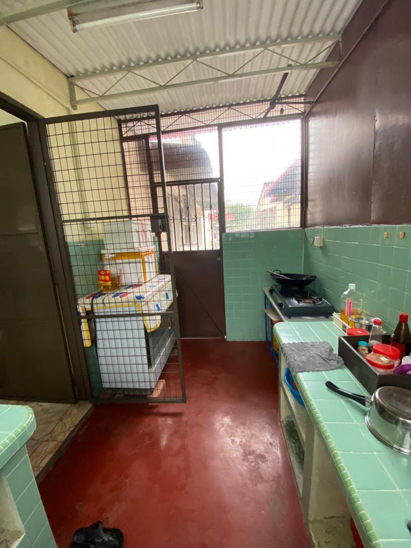house in Jelutong, Penang — photo 6