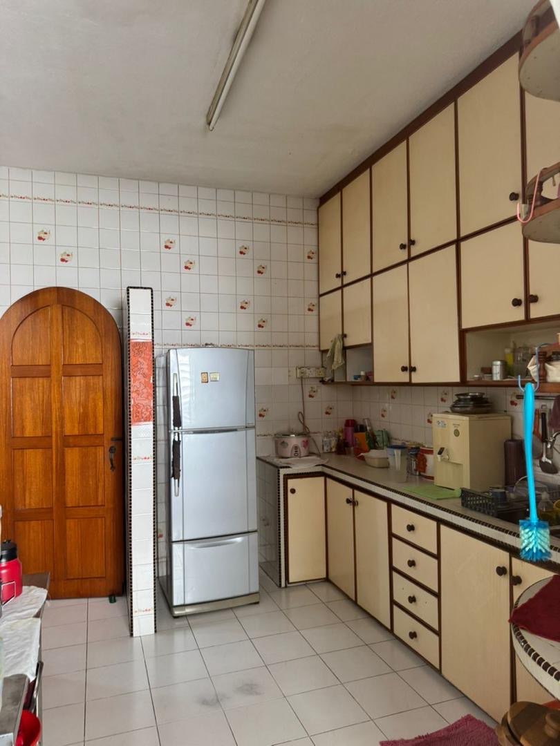 house in Jelutong, Penang — photo 3