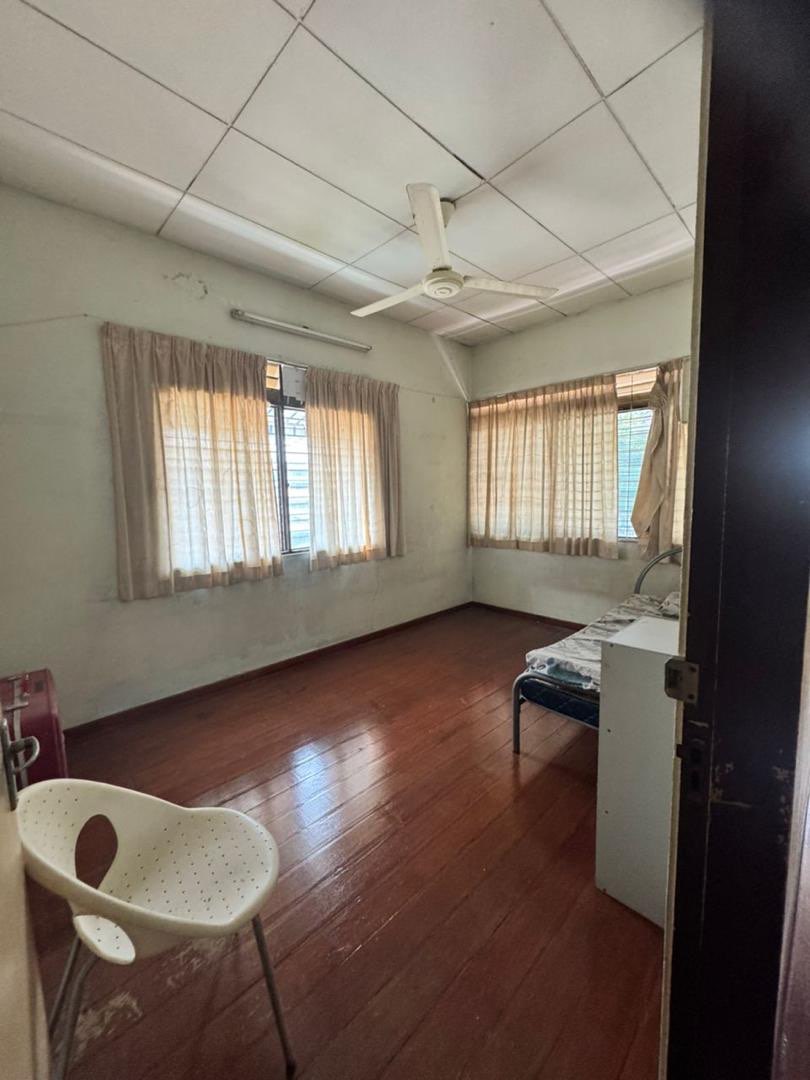 house in Jelutong, Penang — photo 4