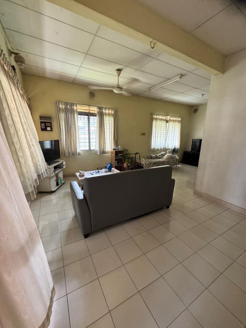 house in Jelutong, Penang — photo 5