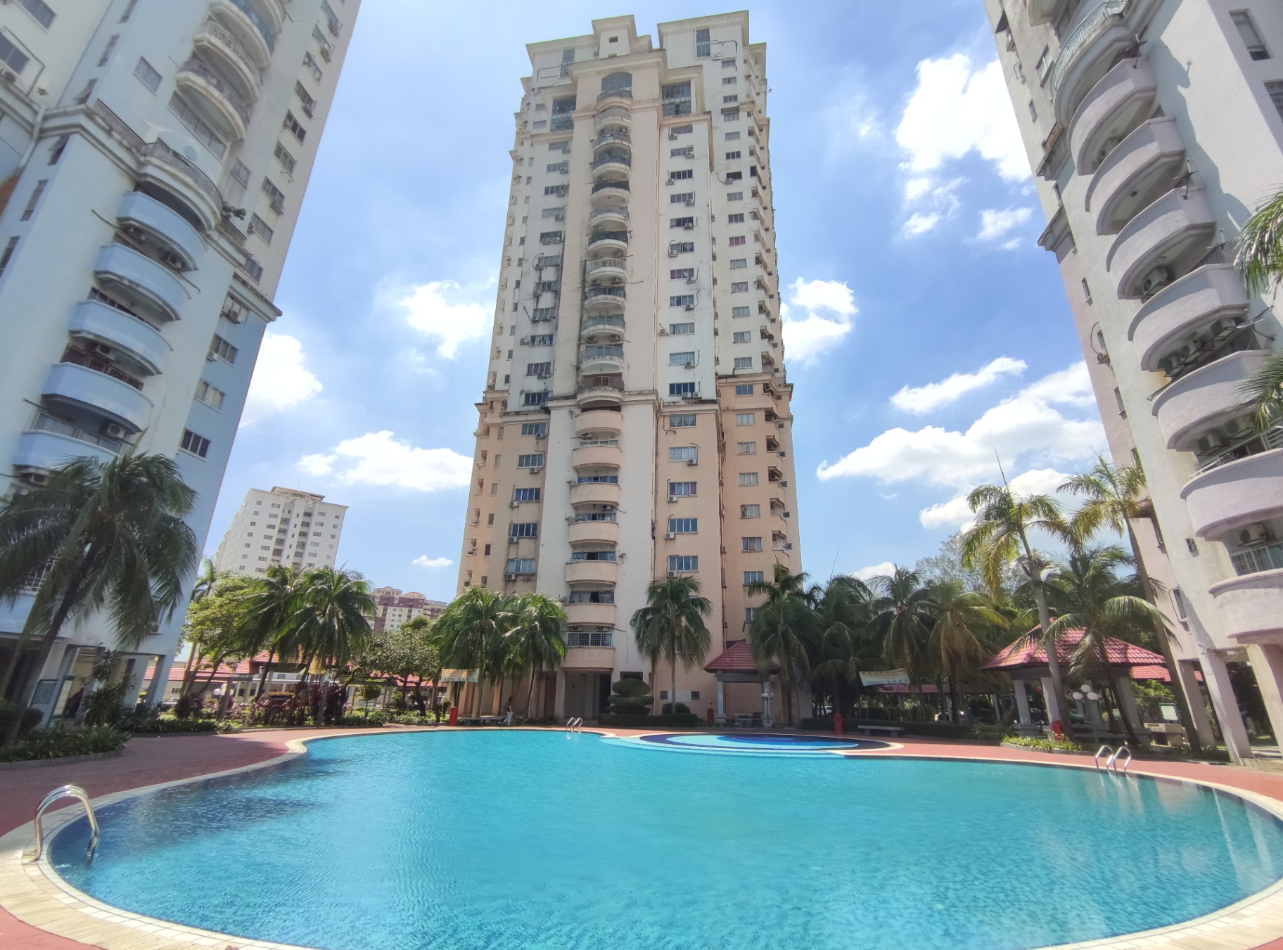 condo in Bandar Sunway, Selangor — photo 7