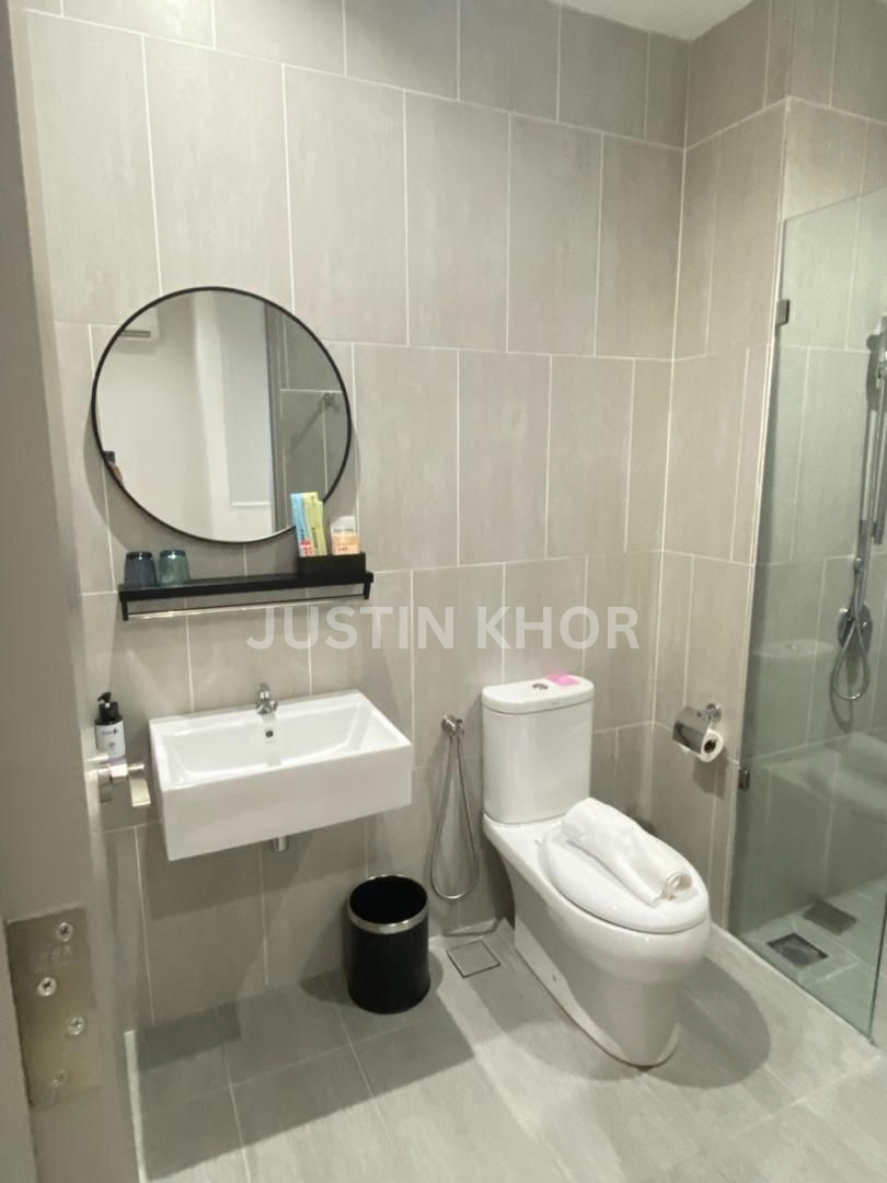 condo in Sungai Nibong, Penang — photo 6