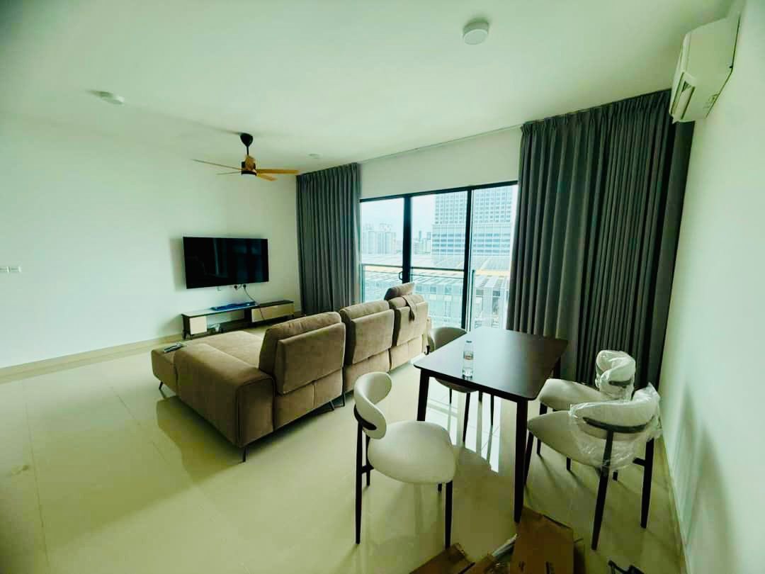 condo in Gelugor, Penang — photo 7