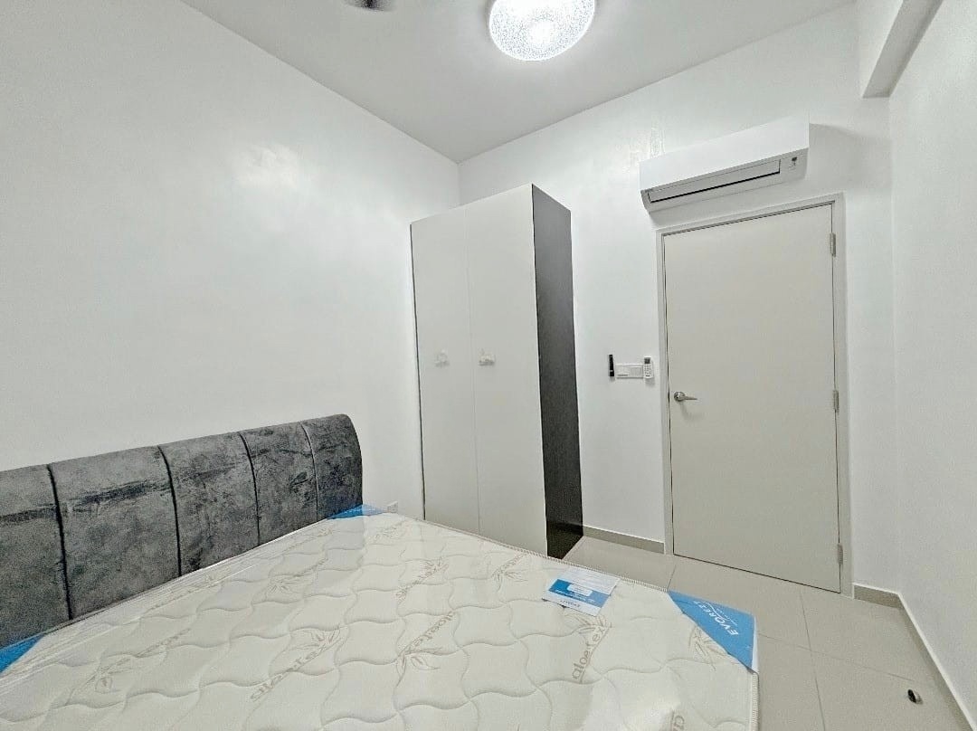 condo in Batu Maung, Penang — photo 4