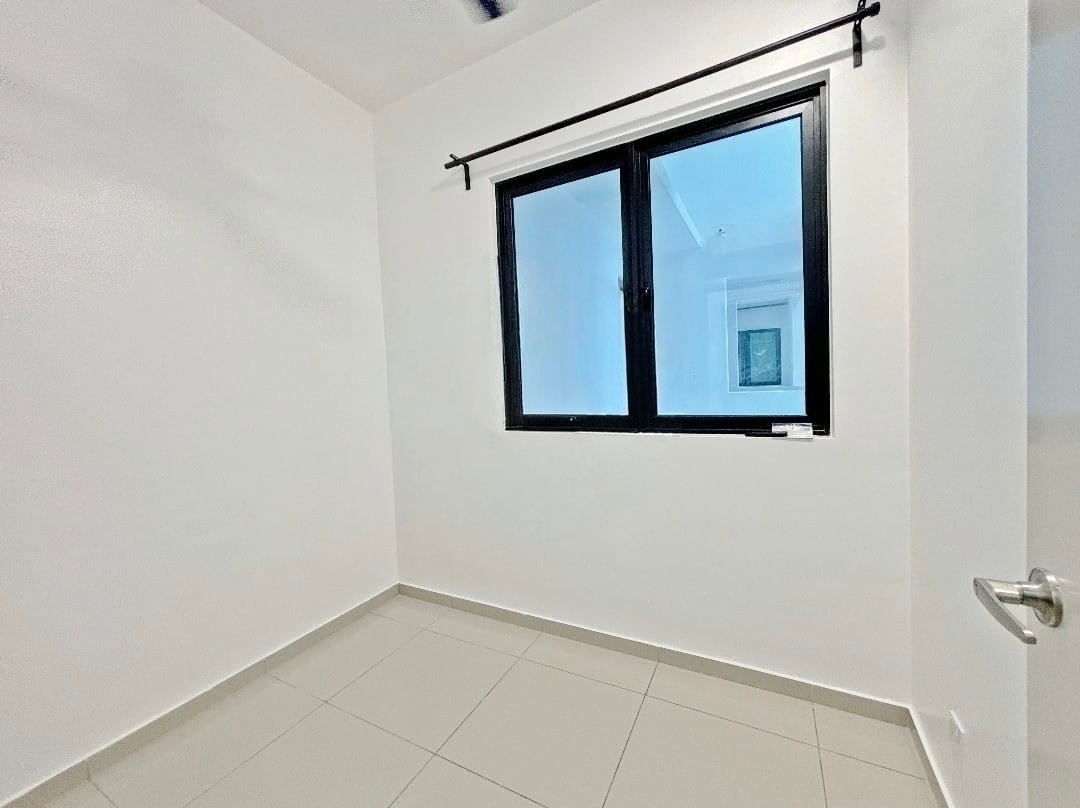 condo in Batu Maung, Penang — photo 6