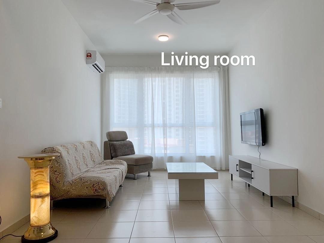 I-Santorini, Tanjung Tokong | Near Storny Hurst Int School