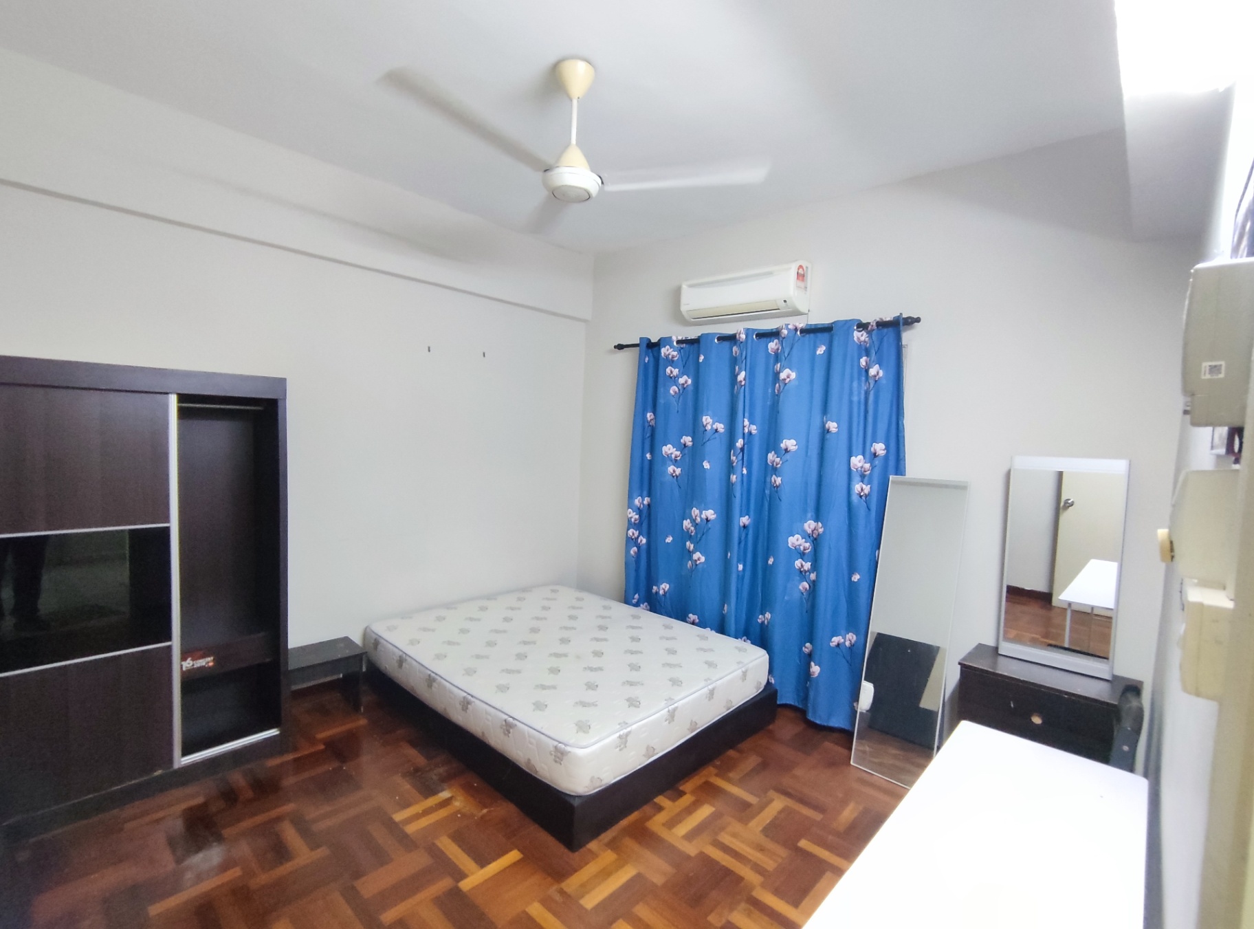 condo in Bandar Sunway, Selangor — photo 4