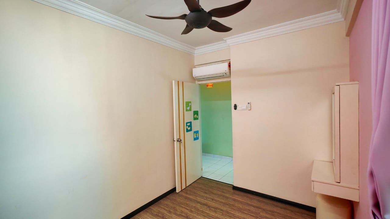 condo in George Town, Penang — photo 6