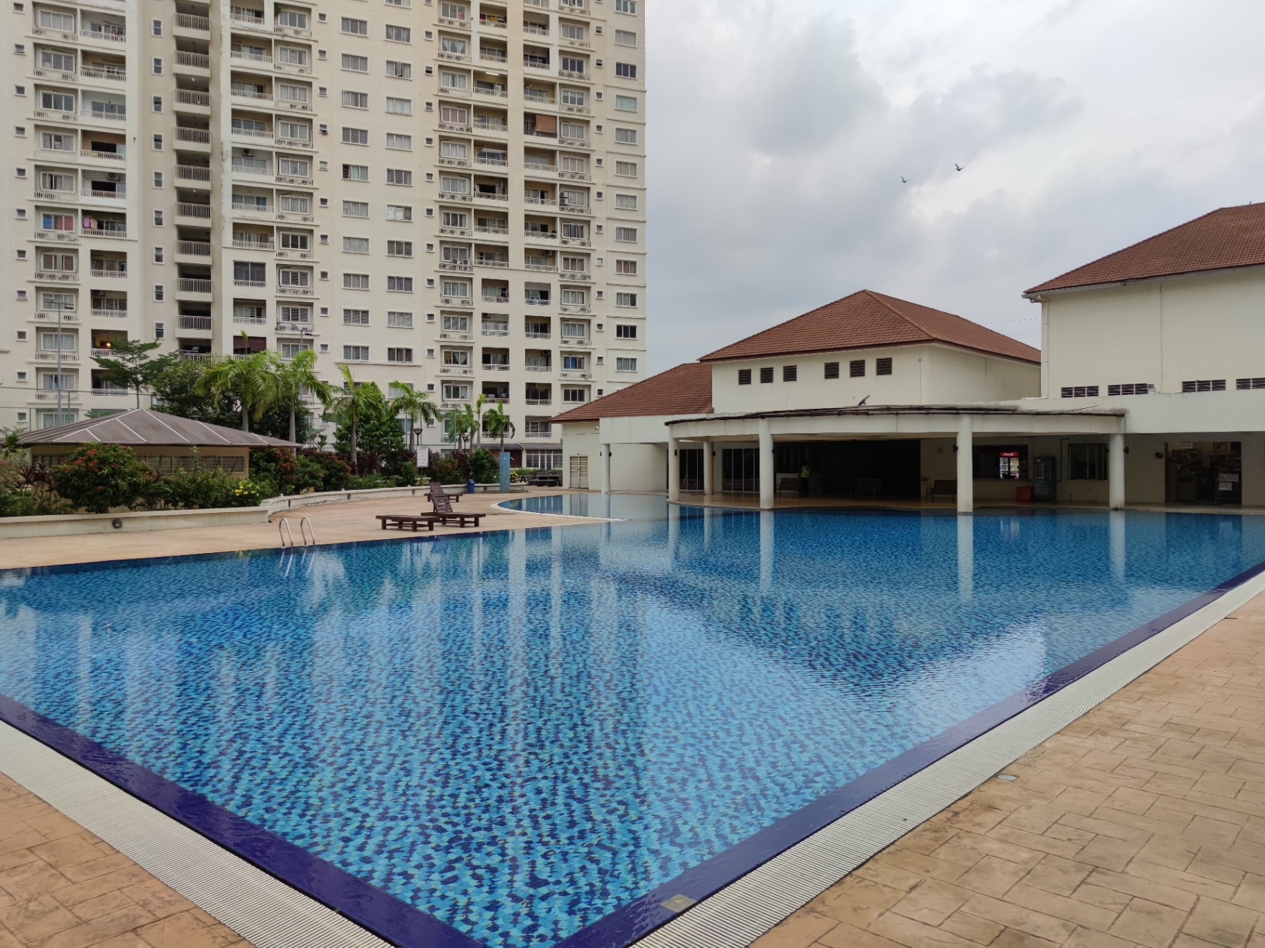 condo in Bandar Sunway, Selangor — photo 6