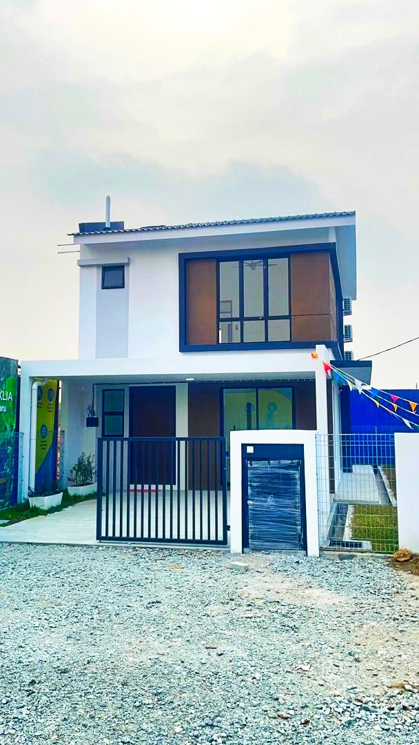 land in Salak Tinggi , Selangor — photo 4