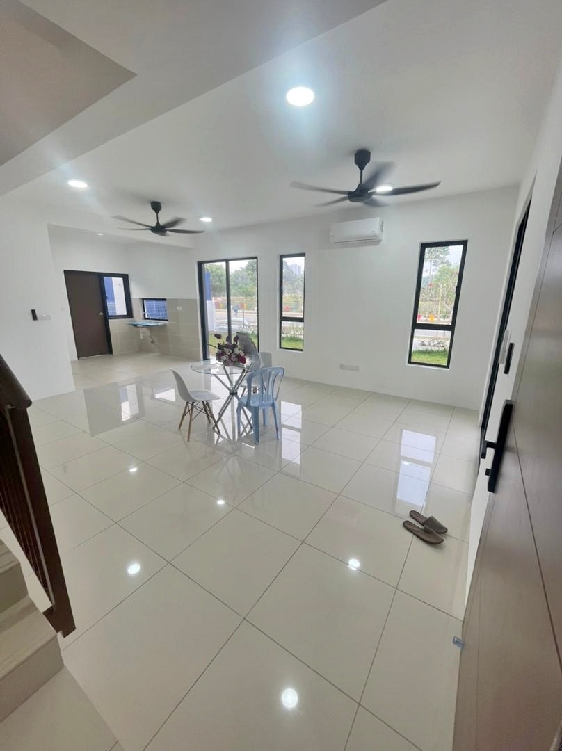 land in Salak Tinggi , Selangor — photo 5