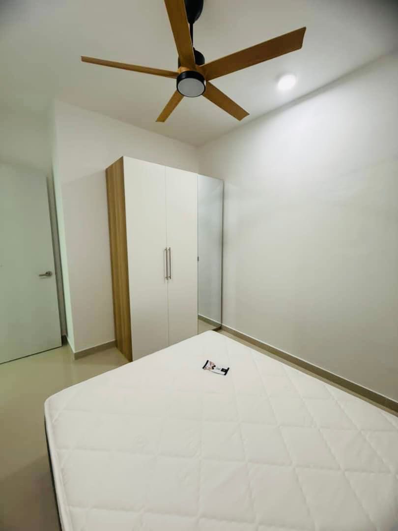 condo in Gelugor, Penang — photo 7