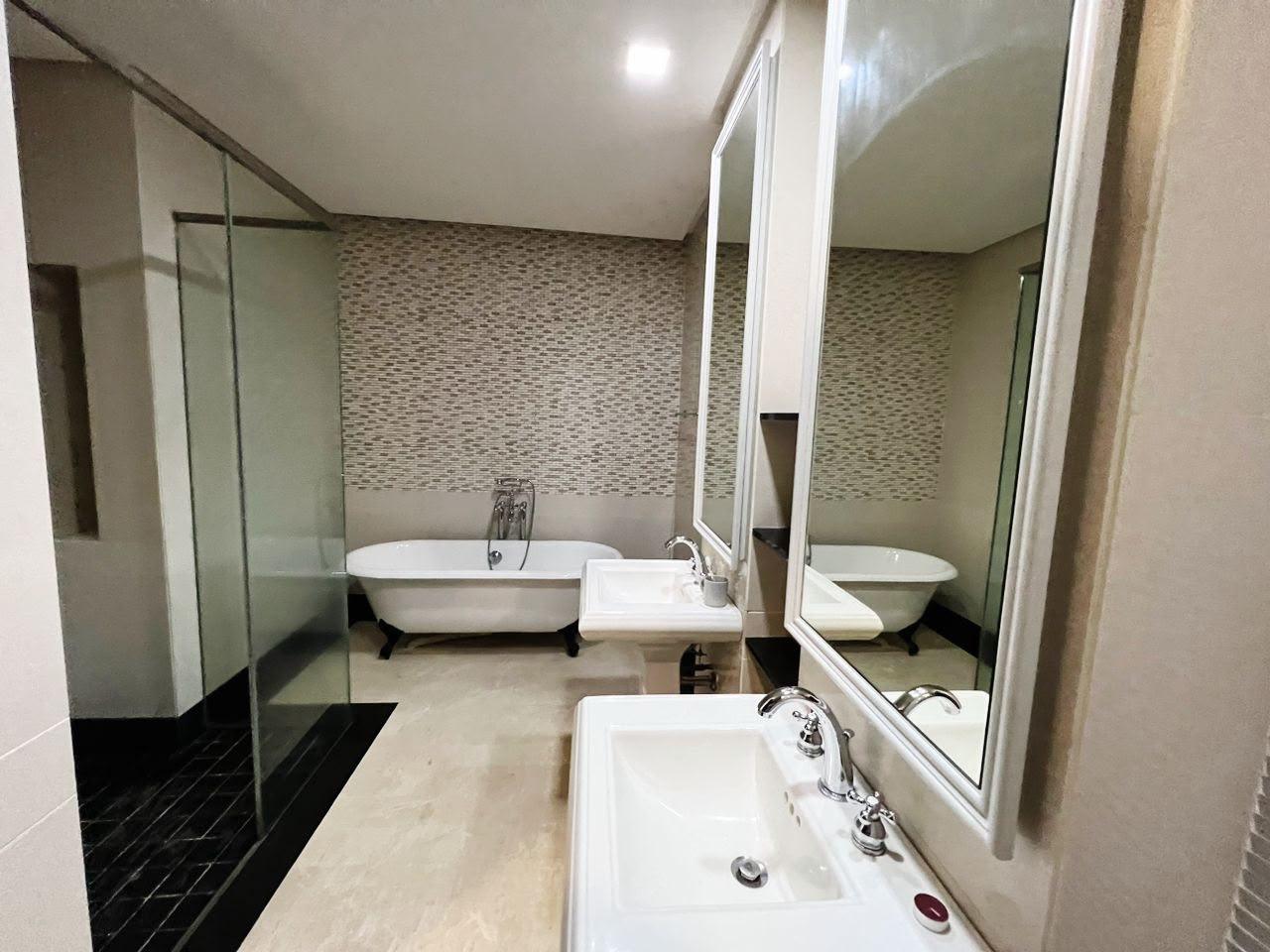 condo in Tanjung Tokong, Penang — photo 5