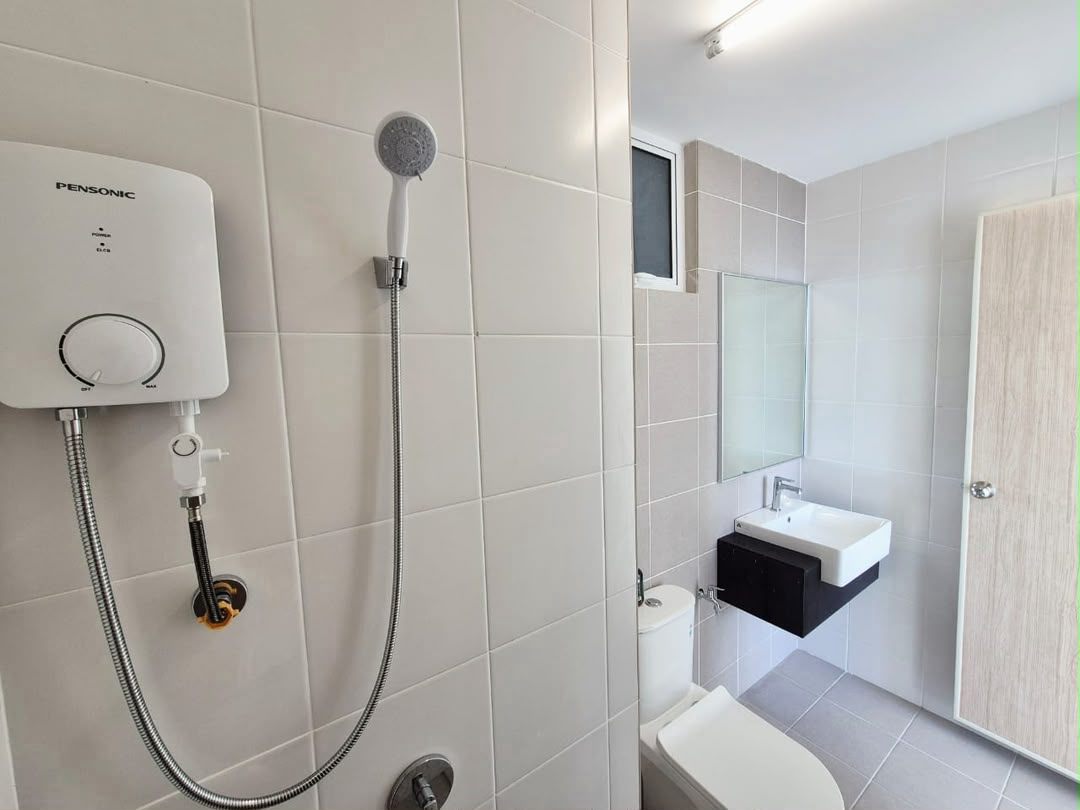 condo in Gelugor, Penang — photo 5