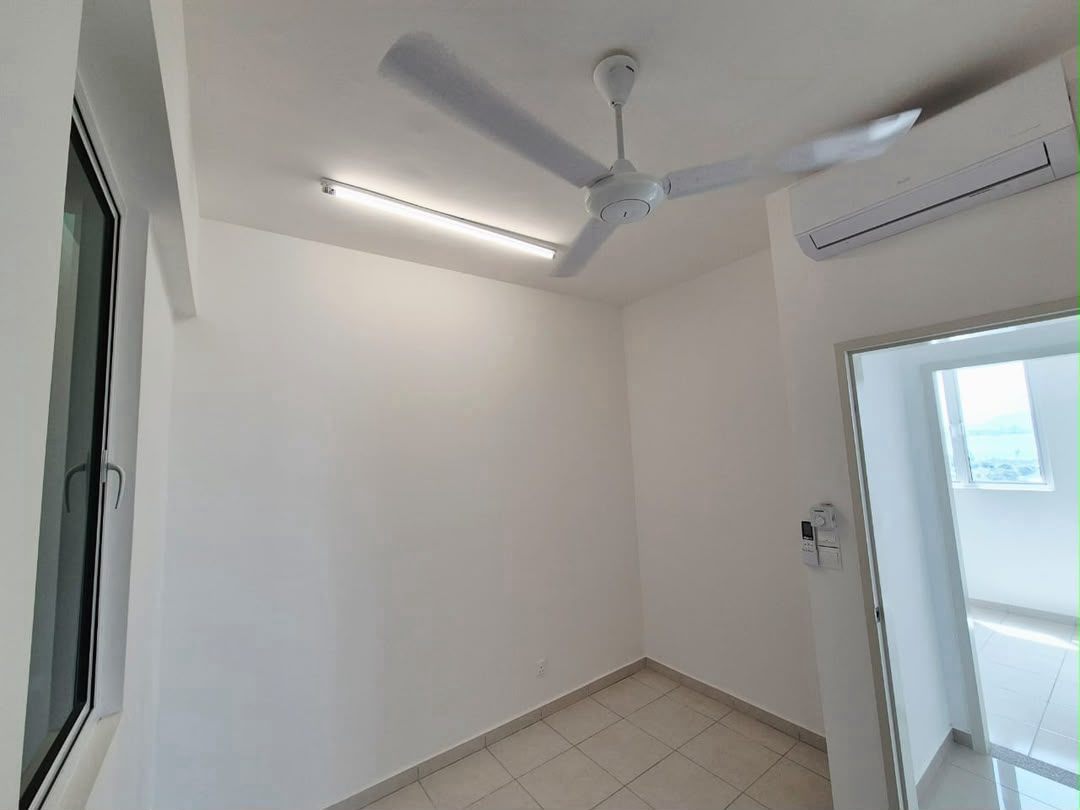 condo in Gelugor, Penang — photo 4