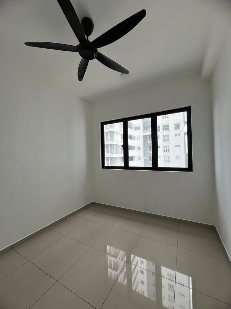 condo in Batu Maung, Penang — photo 4