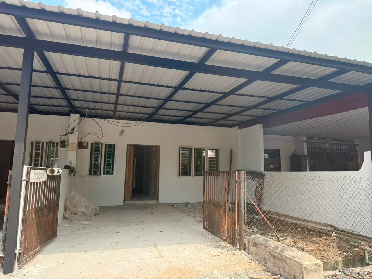 Terraced House for Rent @ Taman Perwira, Penang | Nice Unit