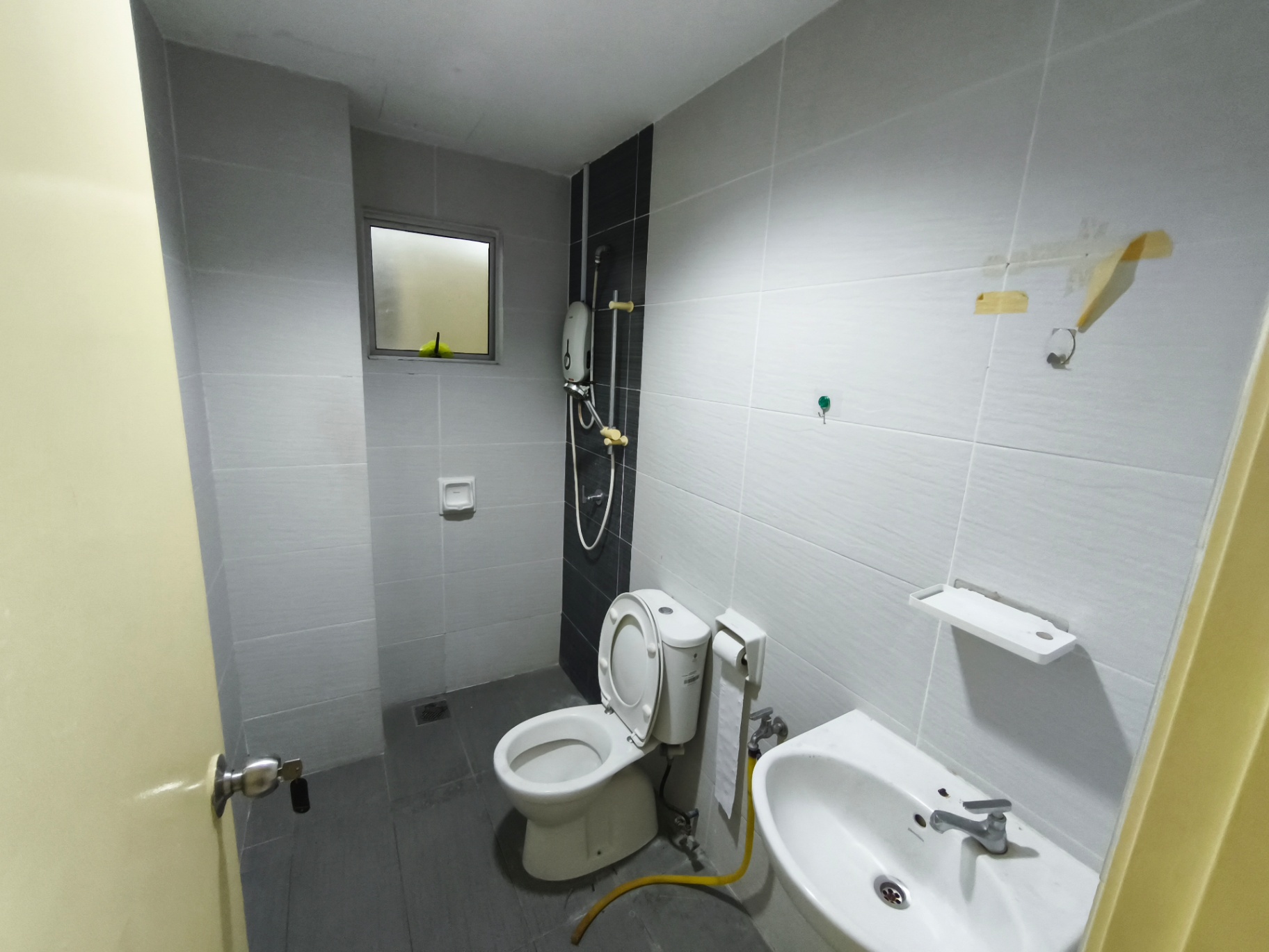 condo in Puchong, Selangor — photo 5