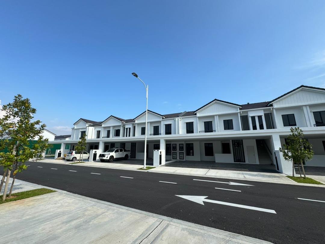3-bedroom house in Batu Kawan, Penang for sale — Eco Horizon Camdon @ Batu Kawan upper floor townhouse