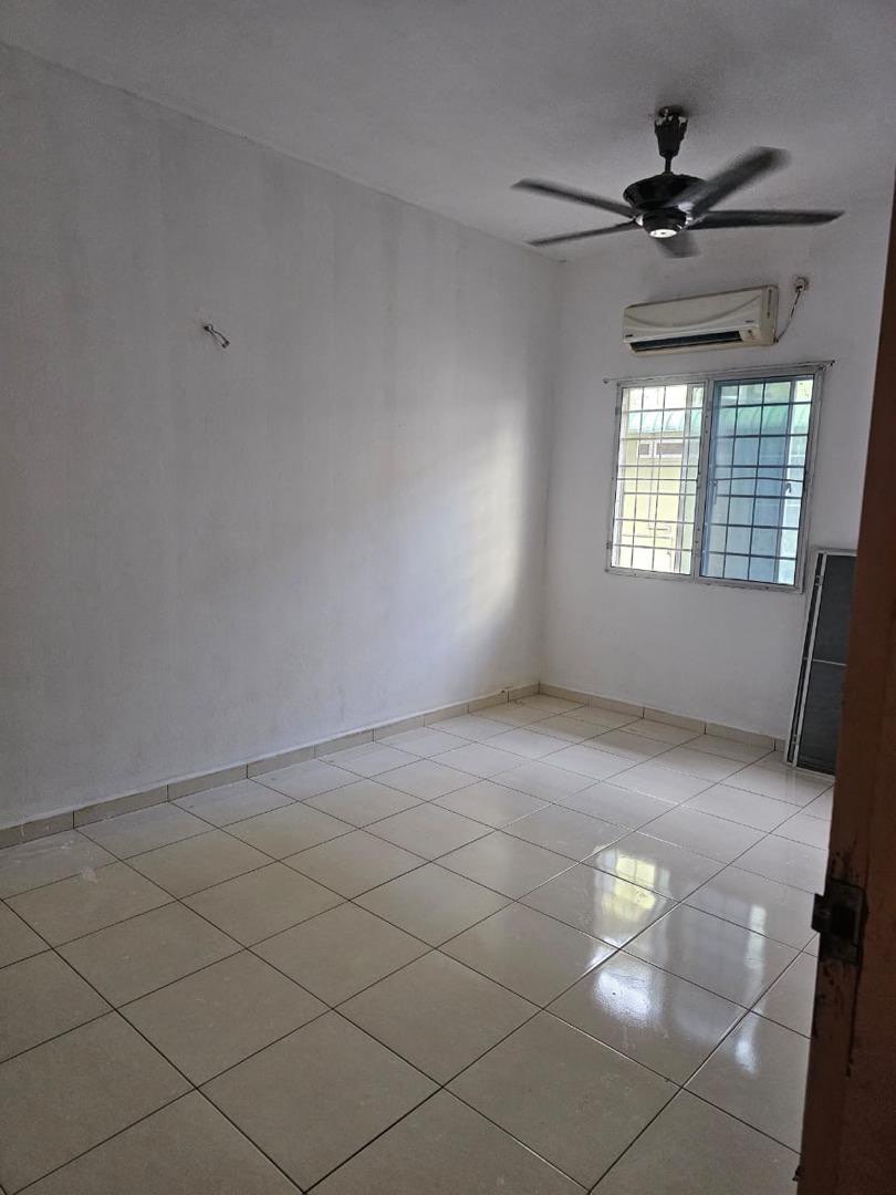 house in Parit Buntar, Perak — photo 6