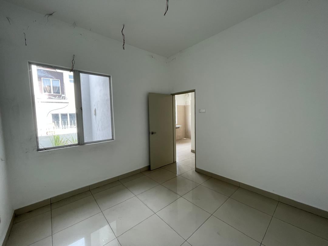house in Elmina Gardens , Selangor — photo 7