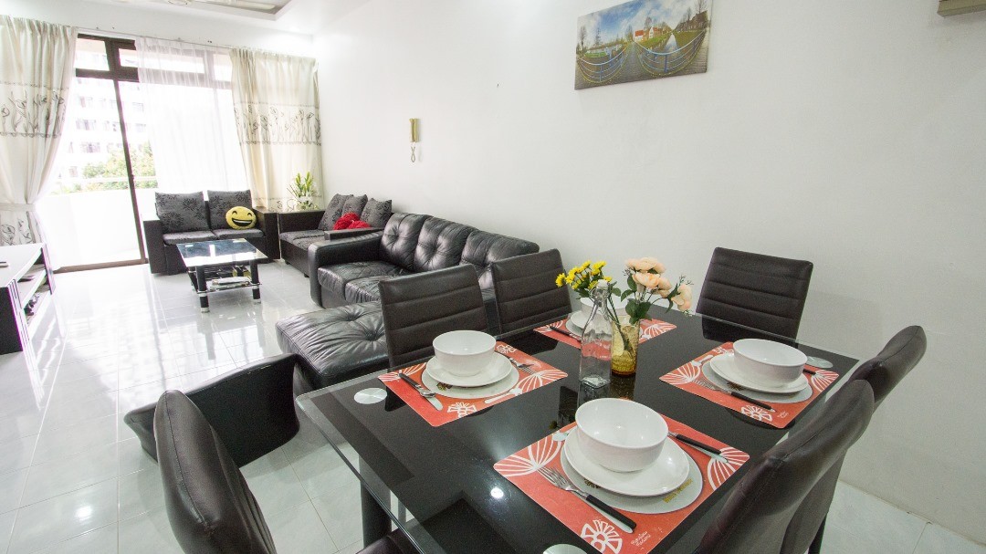 3-bedroom condo in Batu Ferringhi, Penang for rent — Eden Seaview Corner unit with 2 balconies