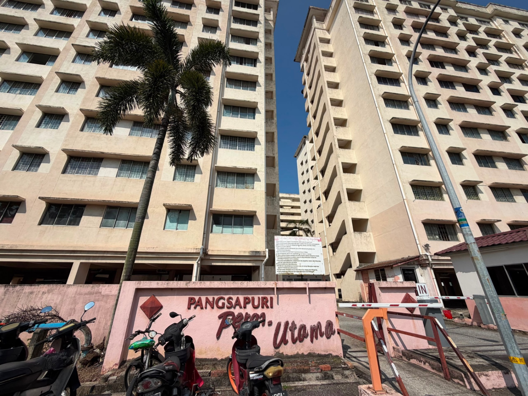 3-bedroom condo in Perai, Penang for rent — Pangsapuri Prai Utama Apartment Perai chai leng park 