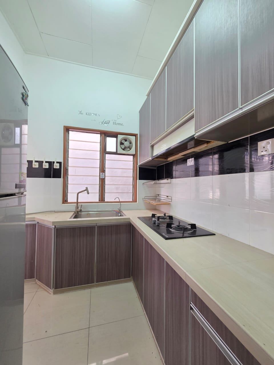 condo in Gelugor, Penang — photo 4