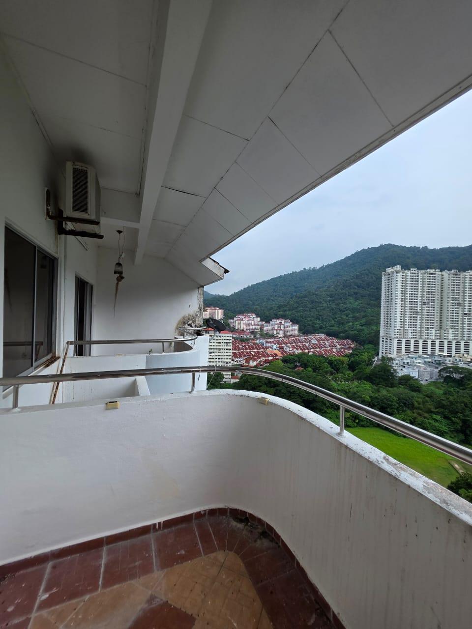 condo in Gelugor, Penang — photo 5