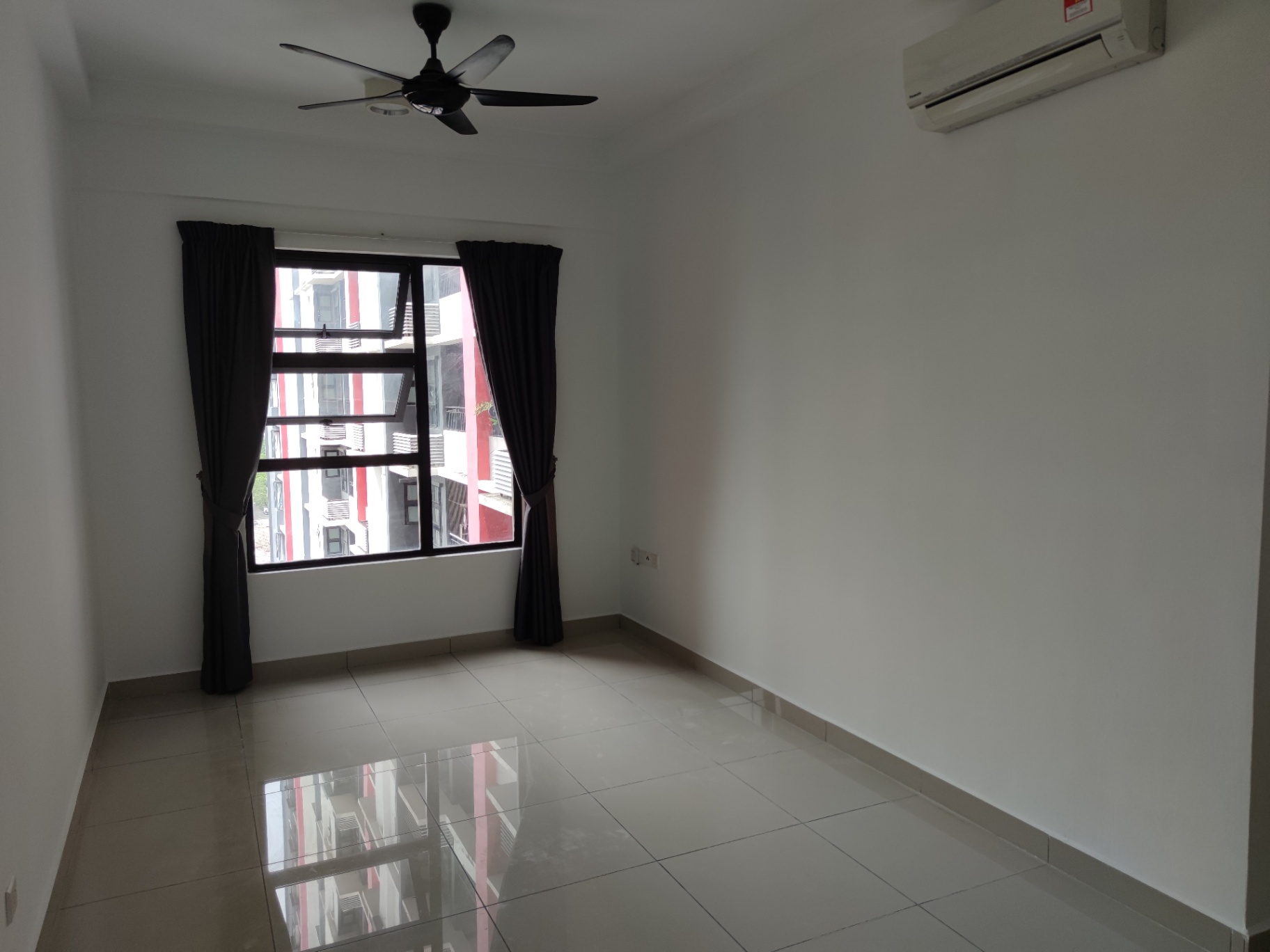 D'aman Residences Rent, Partly Furnished 3 Rooms, Taman Mas Puchong