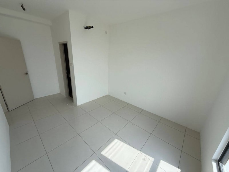 condo in Batu Kawan, Penang — photo 5