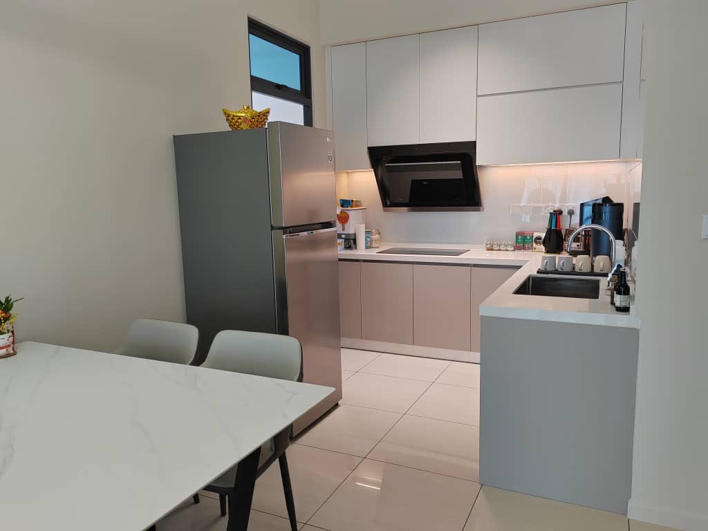 Quensey Condo for Rent @ Queens Residences, Q2 | Fully Renovated