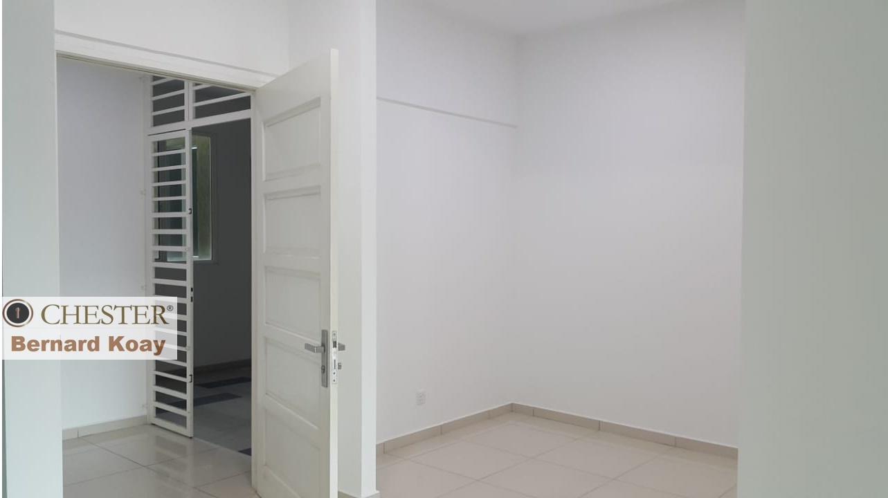 condo in Sungai Ara, Penang — photo 5