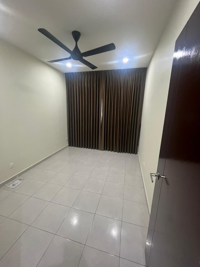 condo in Gelugor, Penang — photo 6