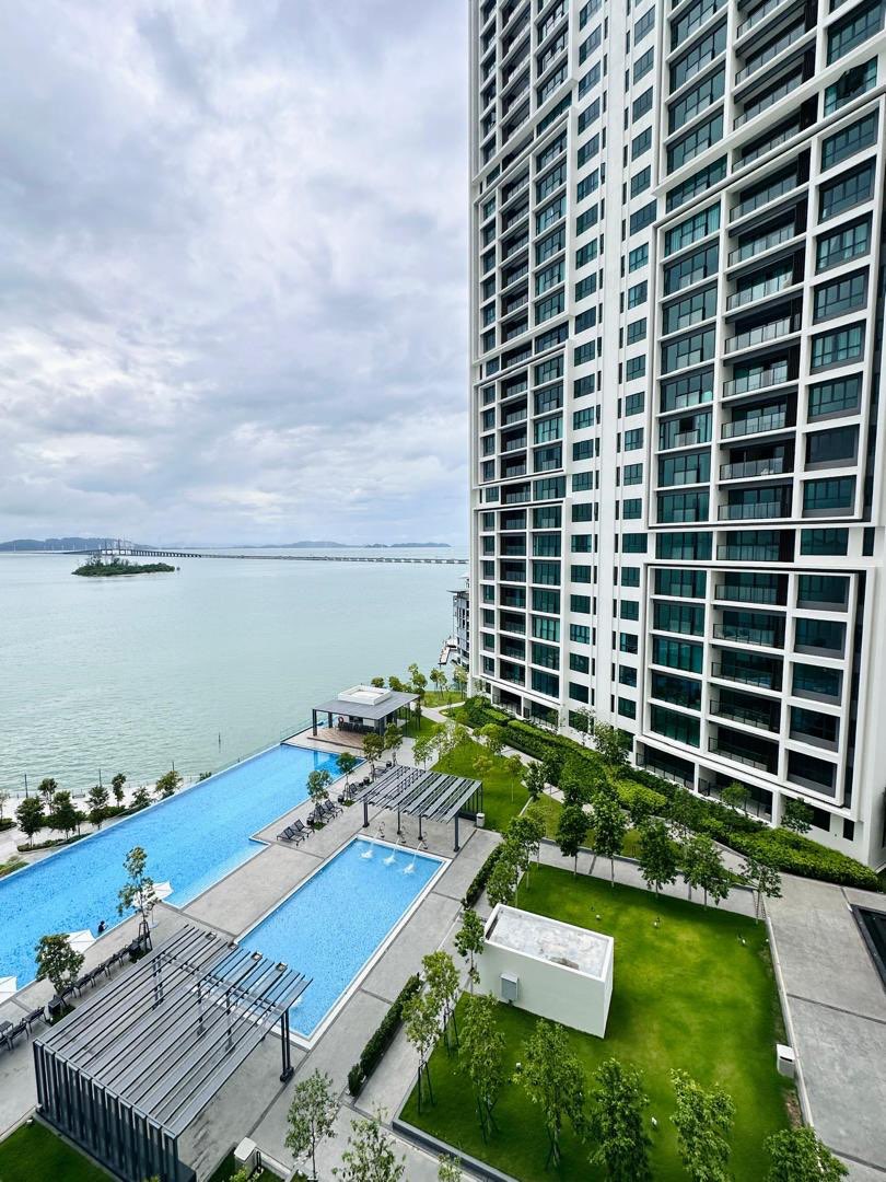 condo in Gelugor, Penang — photo 7